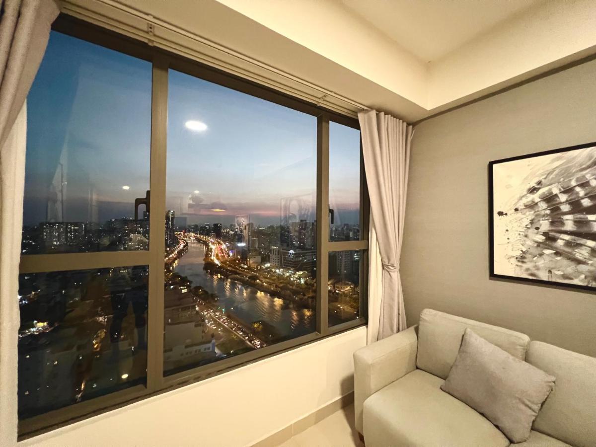 Spacious Saigon - Infinity Pool In Rivergate Ho Chi Minh City Exterior photo